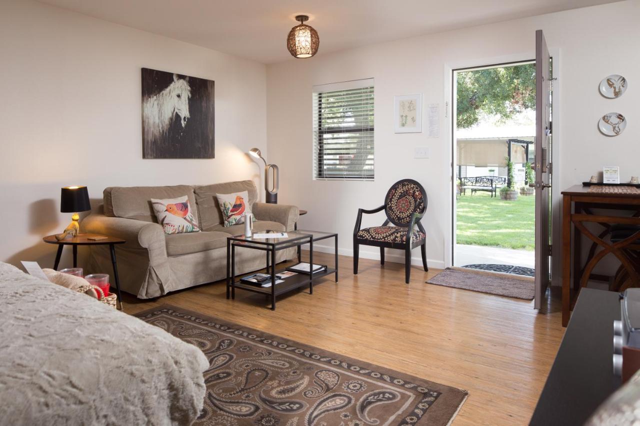 Hotel Flora And Fauna Wimberley Εξωτερικό φωτογραφία