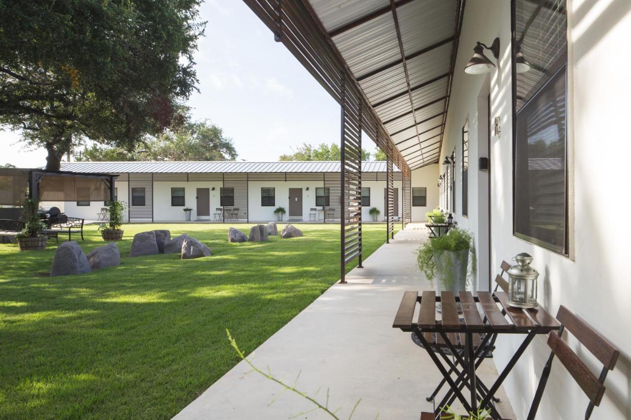 Hotel Flora And Fauna Wimberley Εξωτερικό φωτογραφία